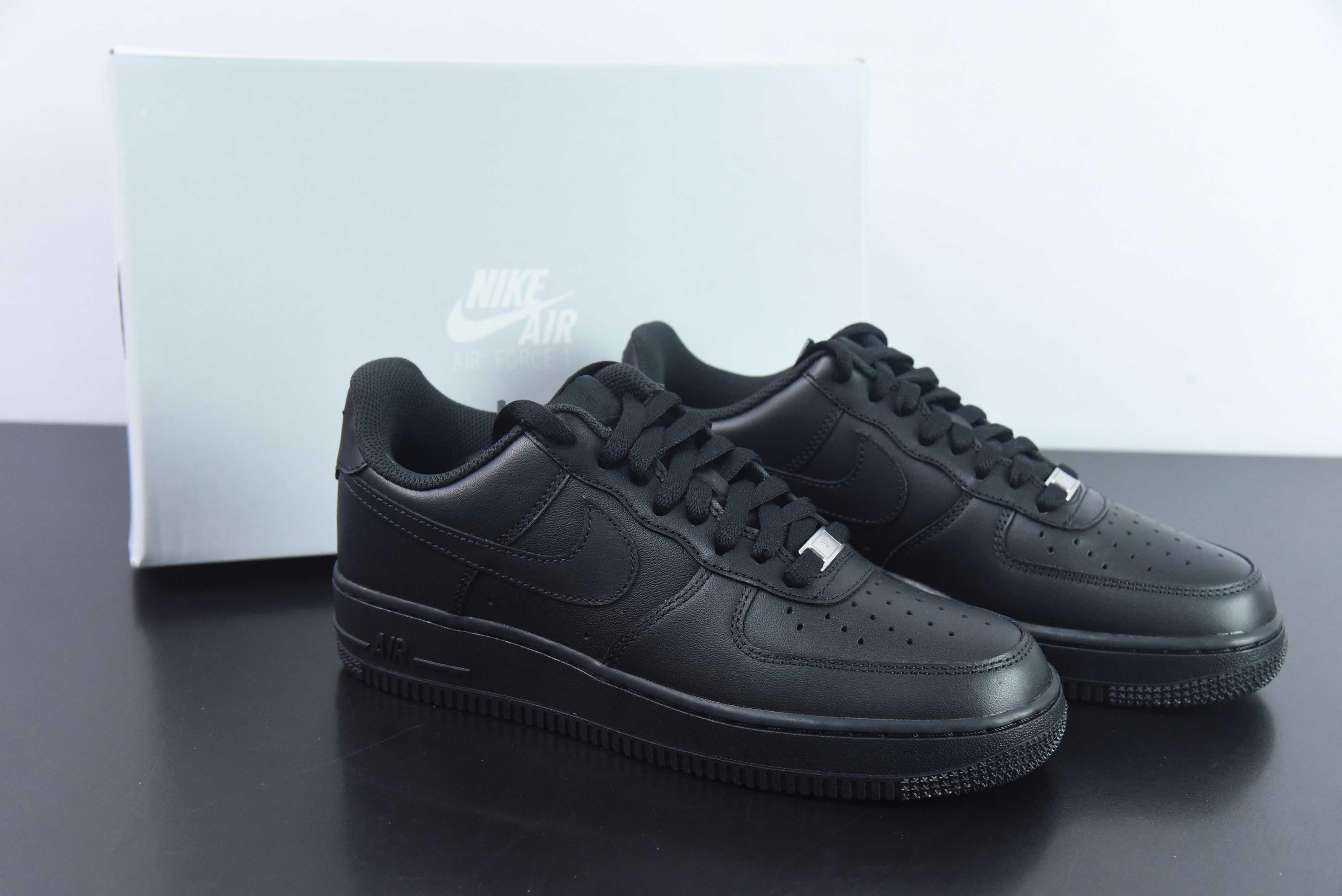 Tênis Air Force 1 Low '07 Black