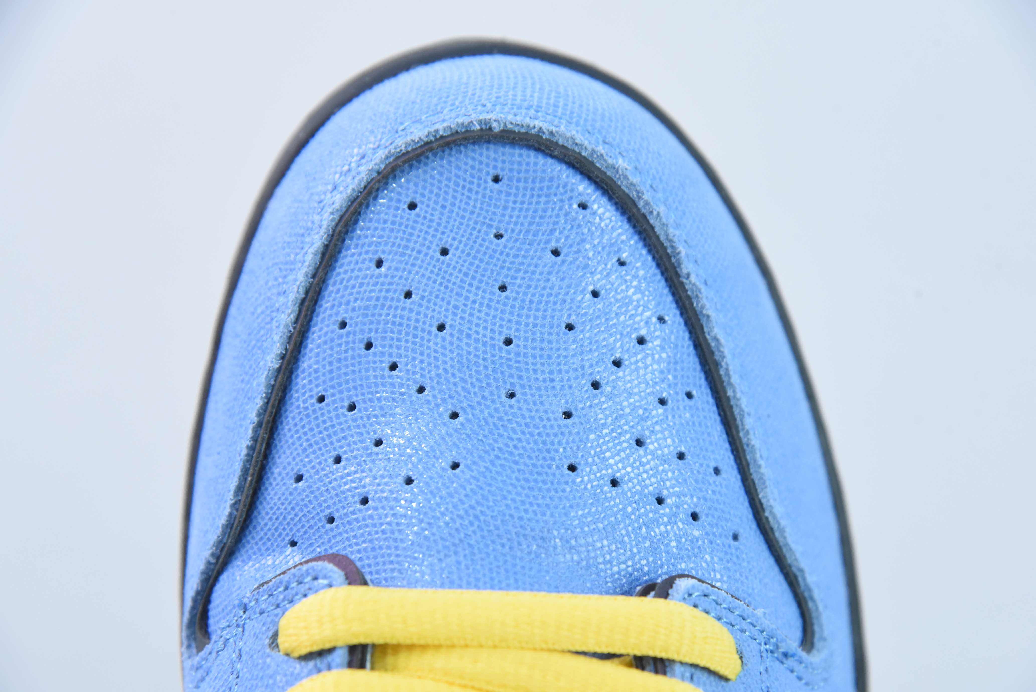 Tênis The Powerpuff Girls x Nike SB Dunk Low Bubbles