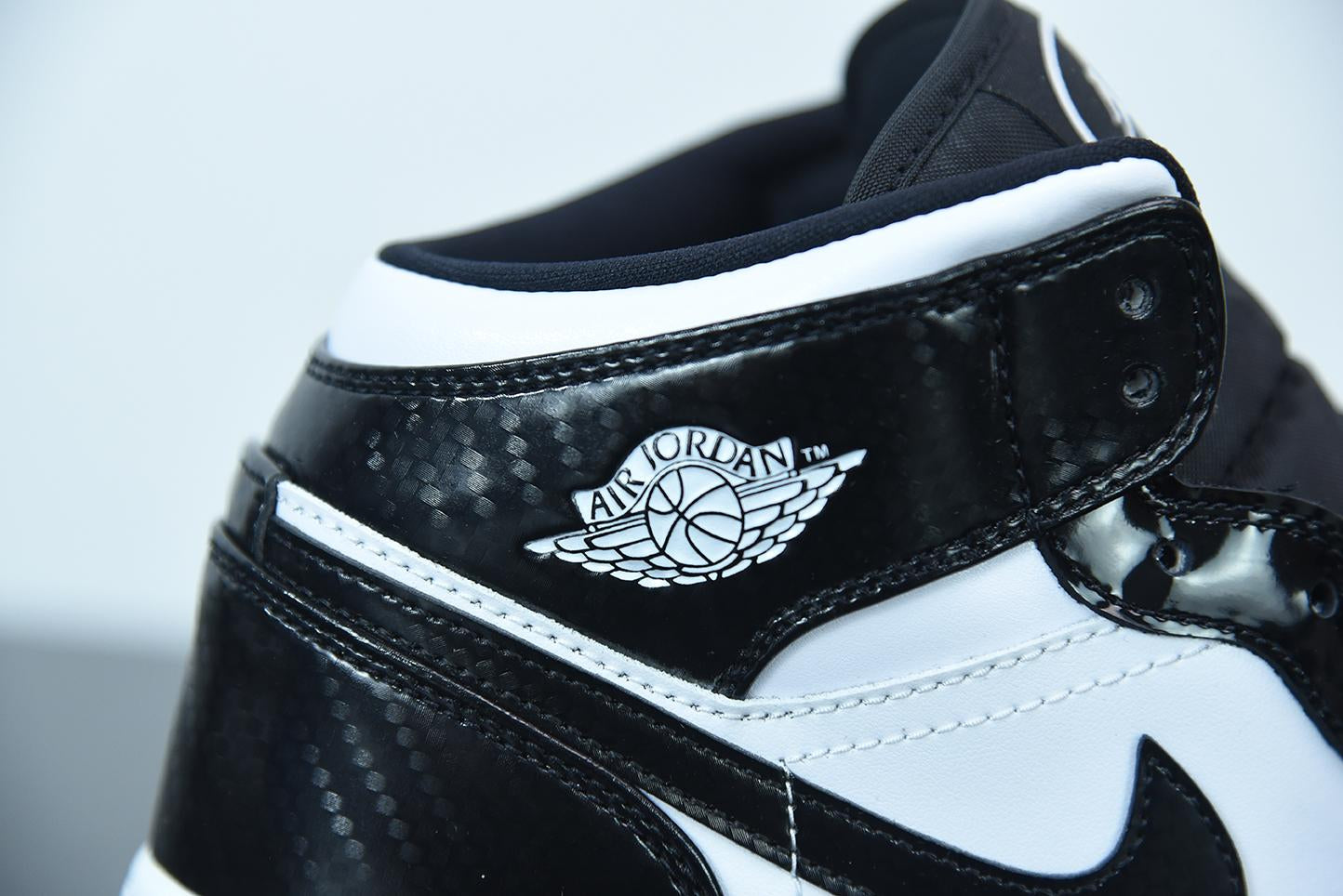 Tênis Jordan 1 Mid Carbon Fiber All-Star (2021)