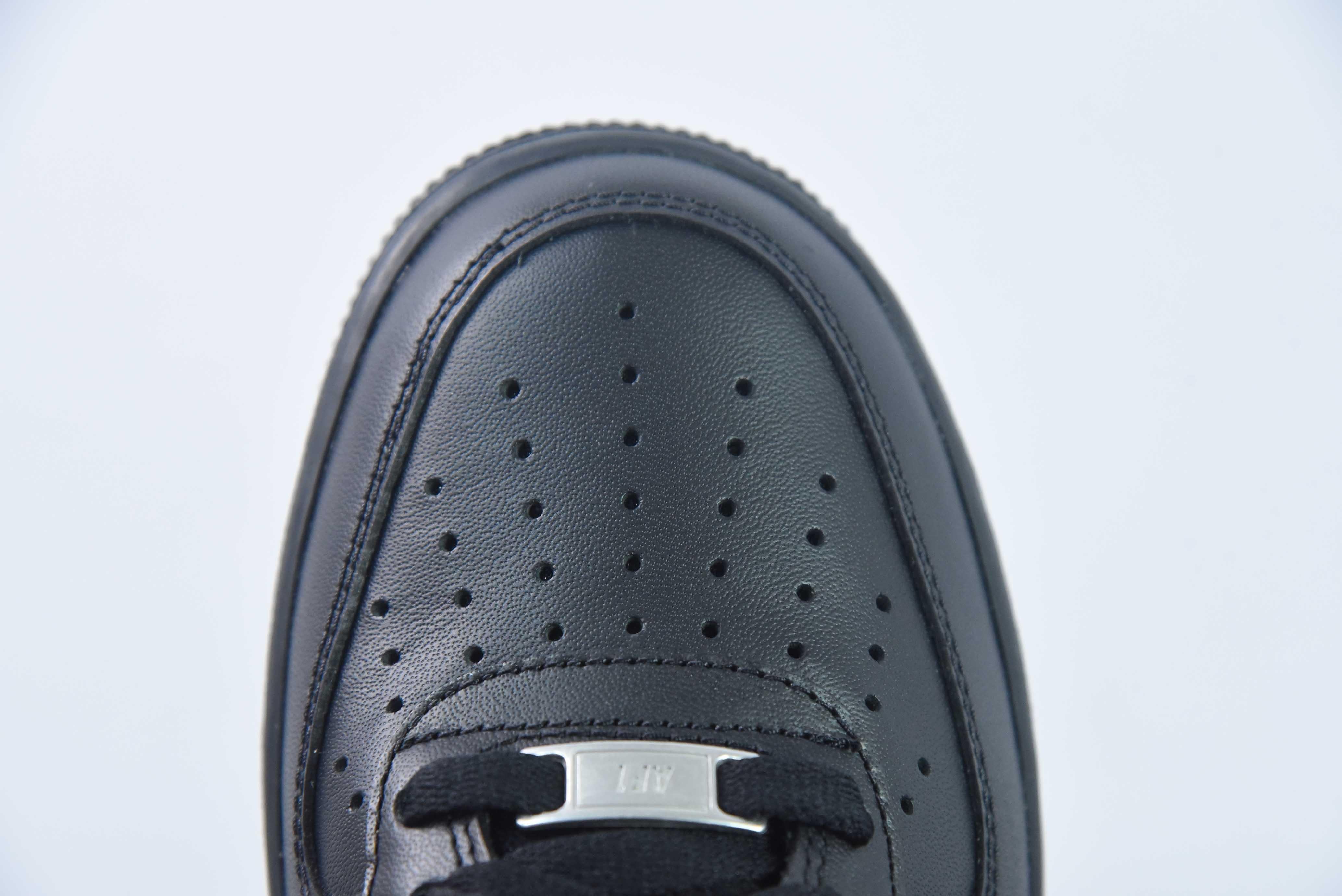 Tênis Air Force 1 Low '07 Black