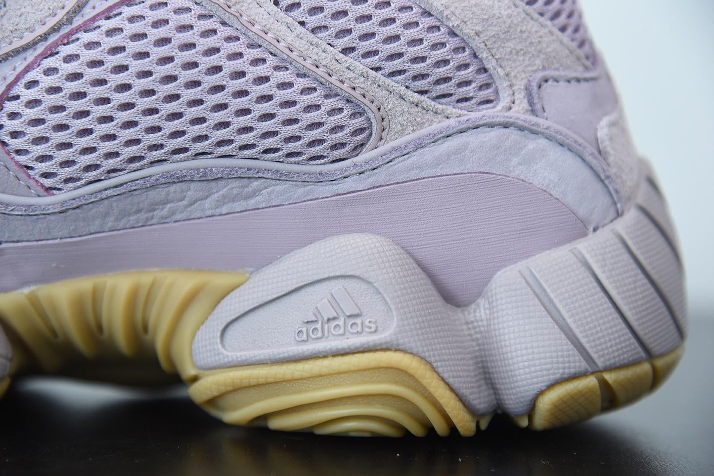 Tênis Yeezy 500 Soft Vision