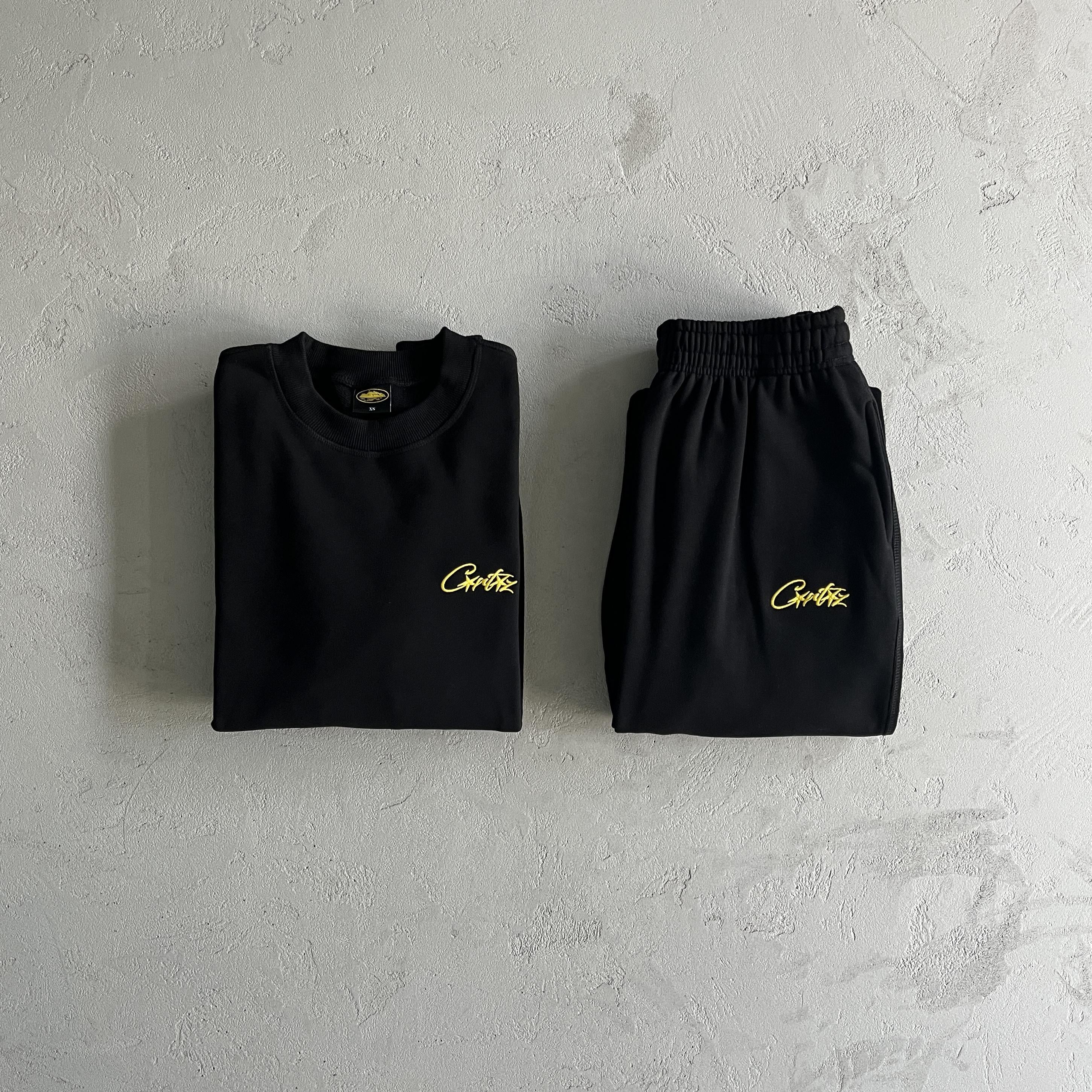 Conjunto Casaco e Calça Corteiz Alcatraz Basic Crewneck