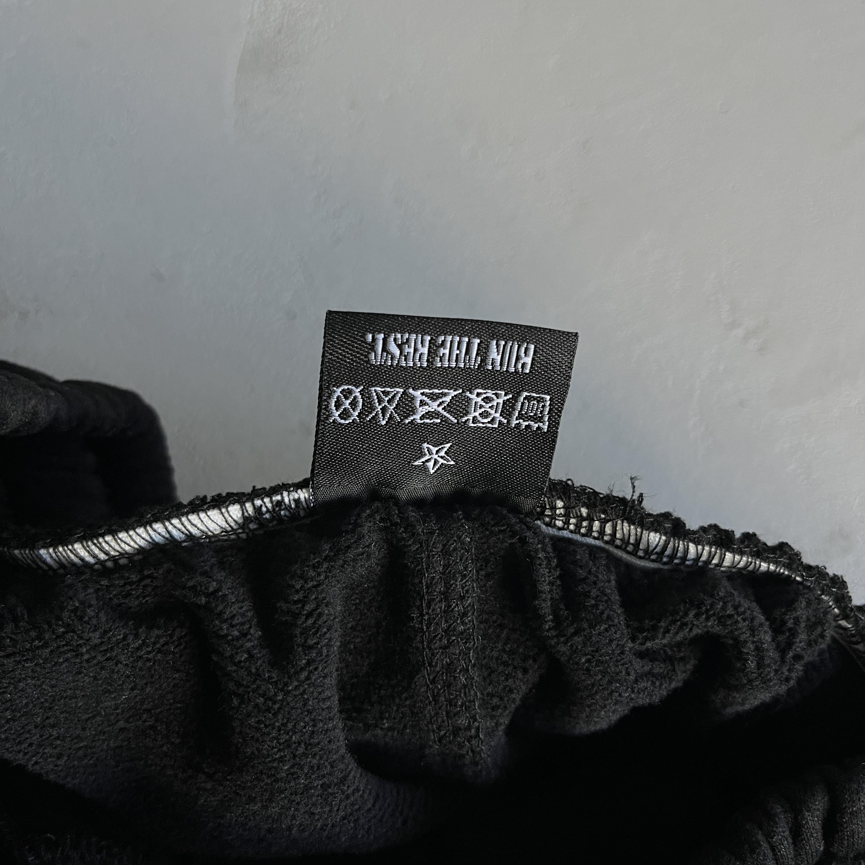 Conjunto Casaco e Calça Corteiz Alcatraz Basic Crewneck