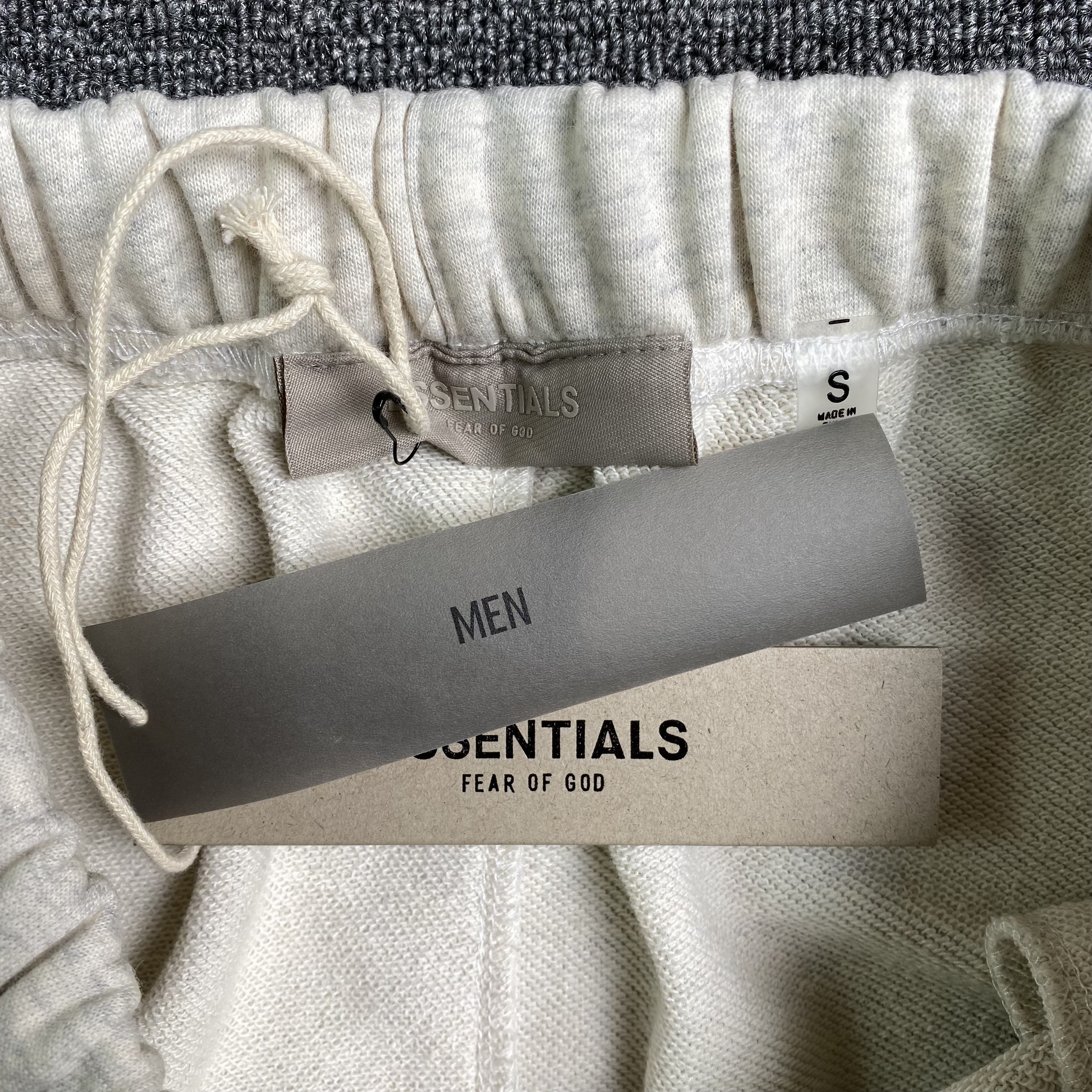 Calça Moletom Essentials Fear Of God