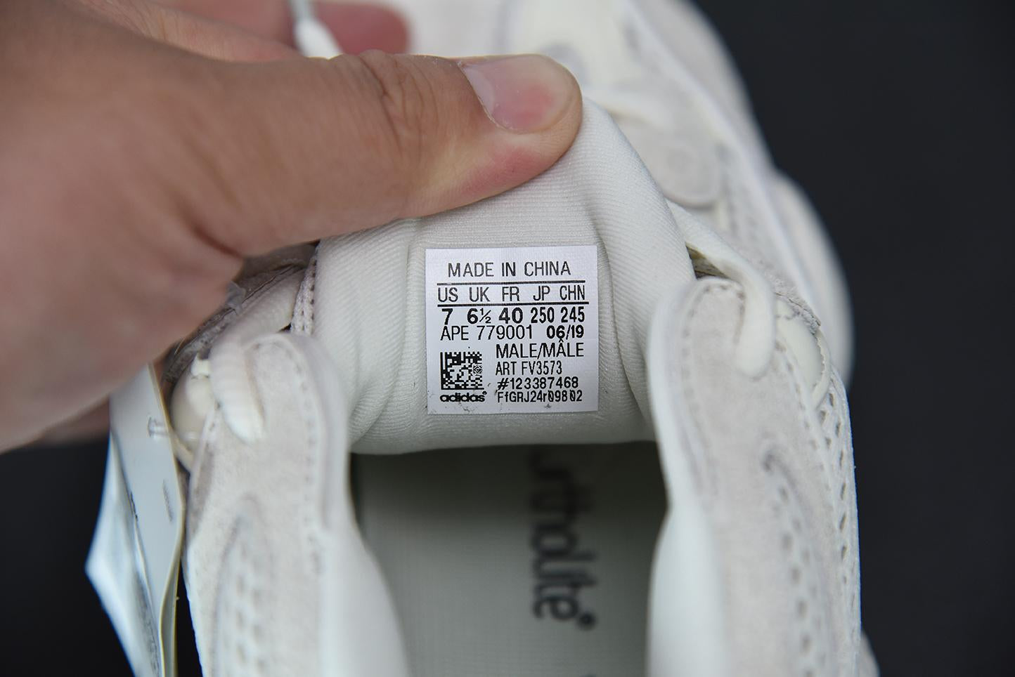 Tênis Yeezy 500 Bone White