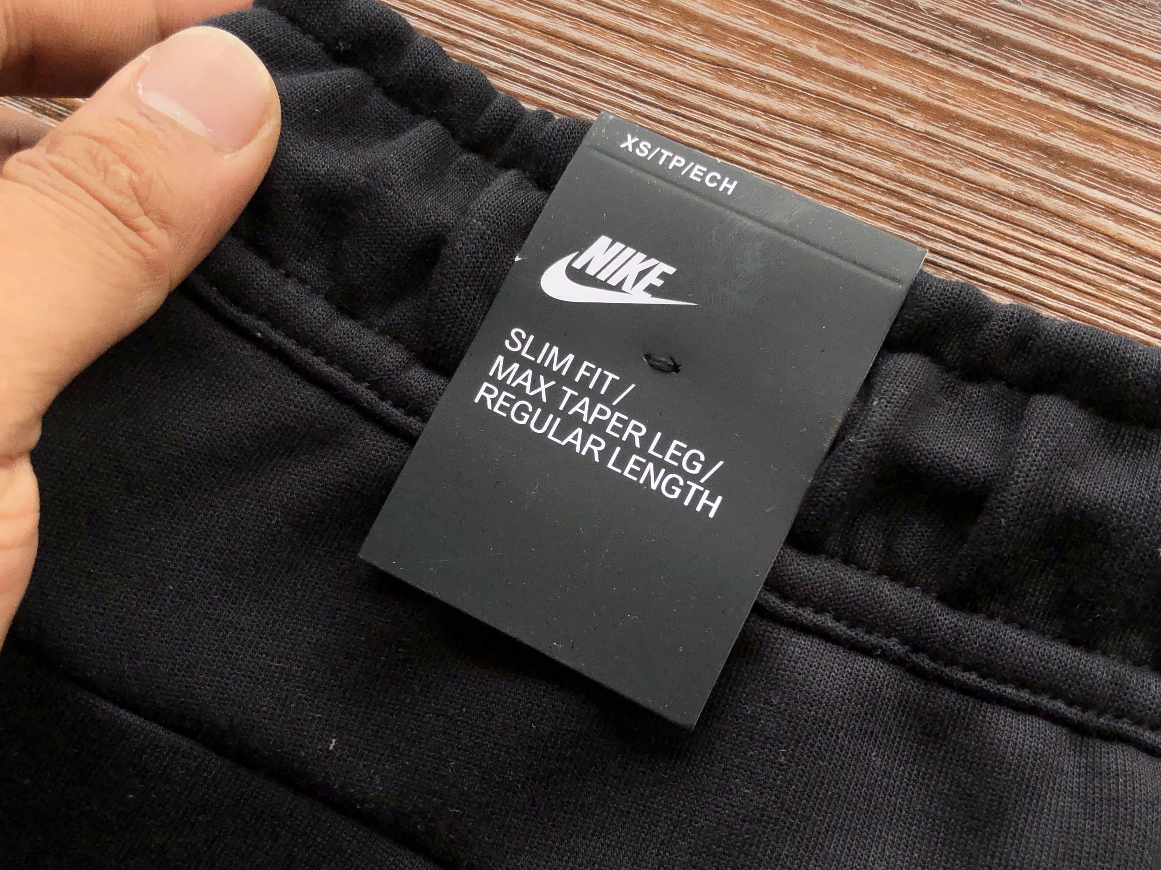 Conjunto Tech Fleece Black / Grey
