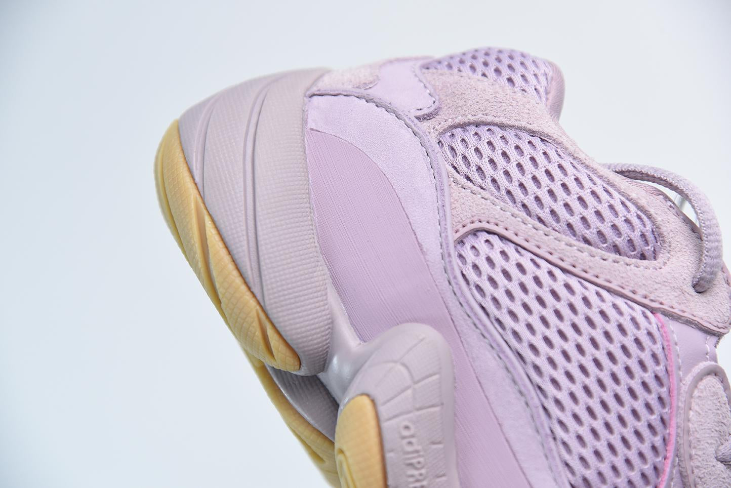 Tênis Yeezy 500 Soft Vision