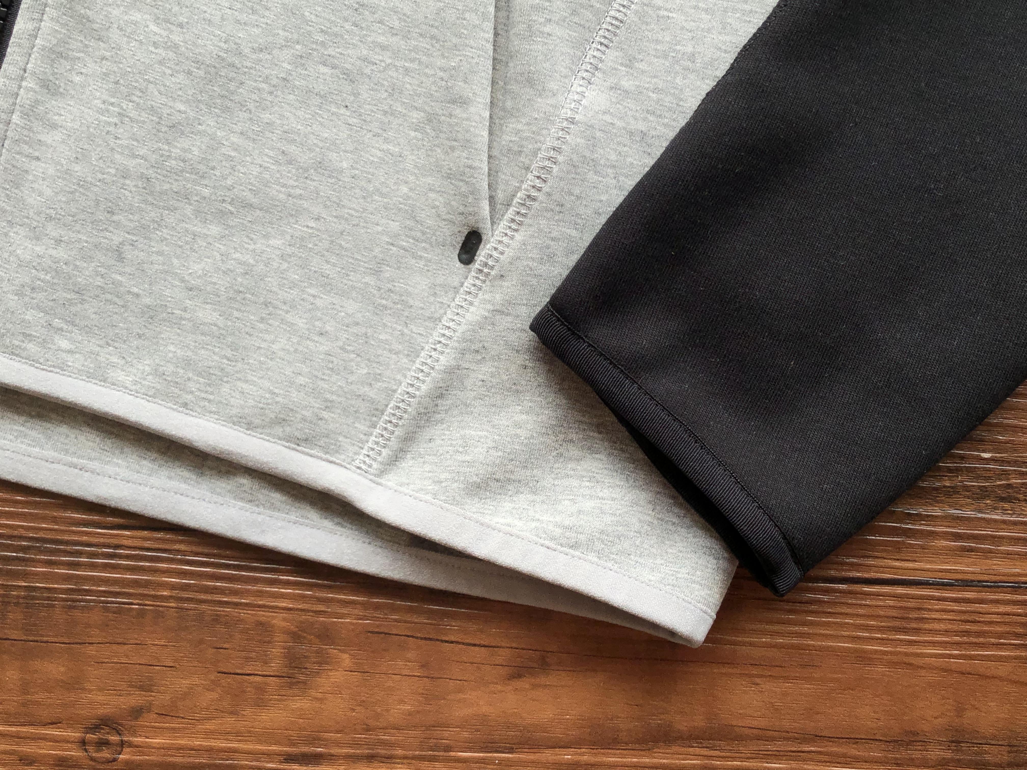 Conjunto Tech Fleece Black / Grey