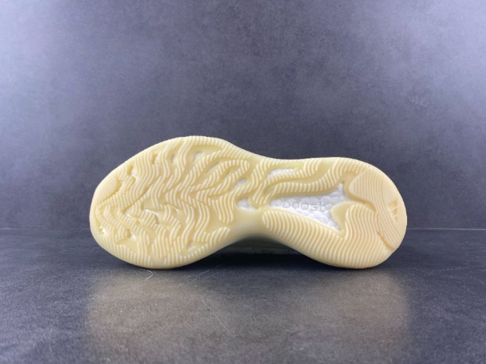 Tênis Adidas Yeezy Boost 380 Calcite Glow
