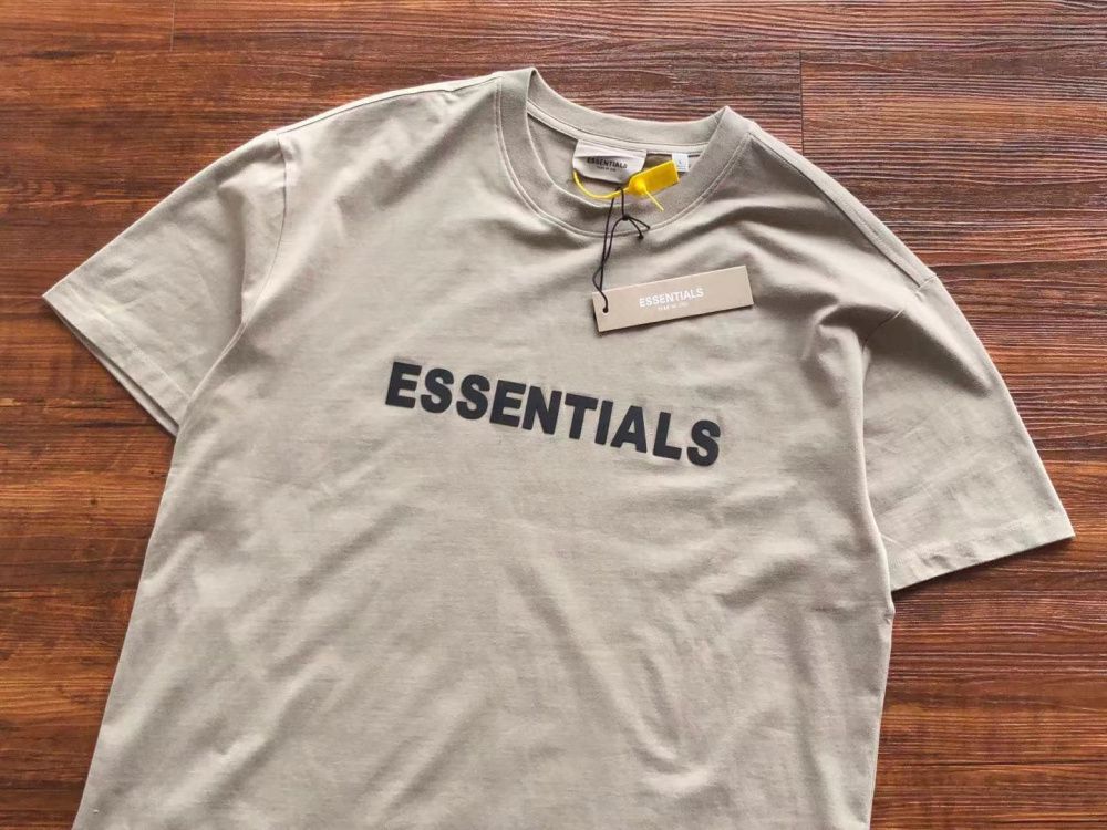 Camiseta Cream Fog Essentials