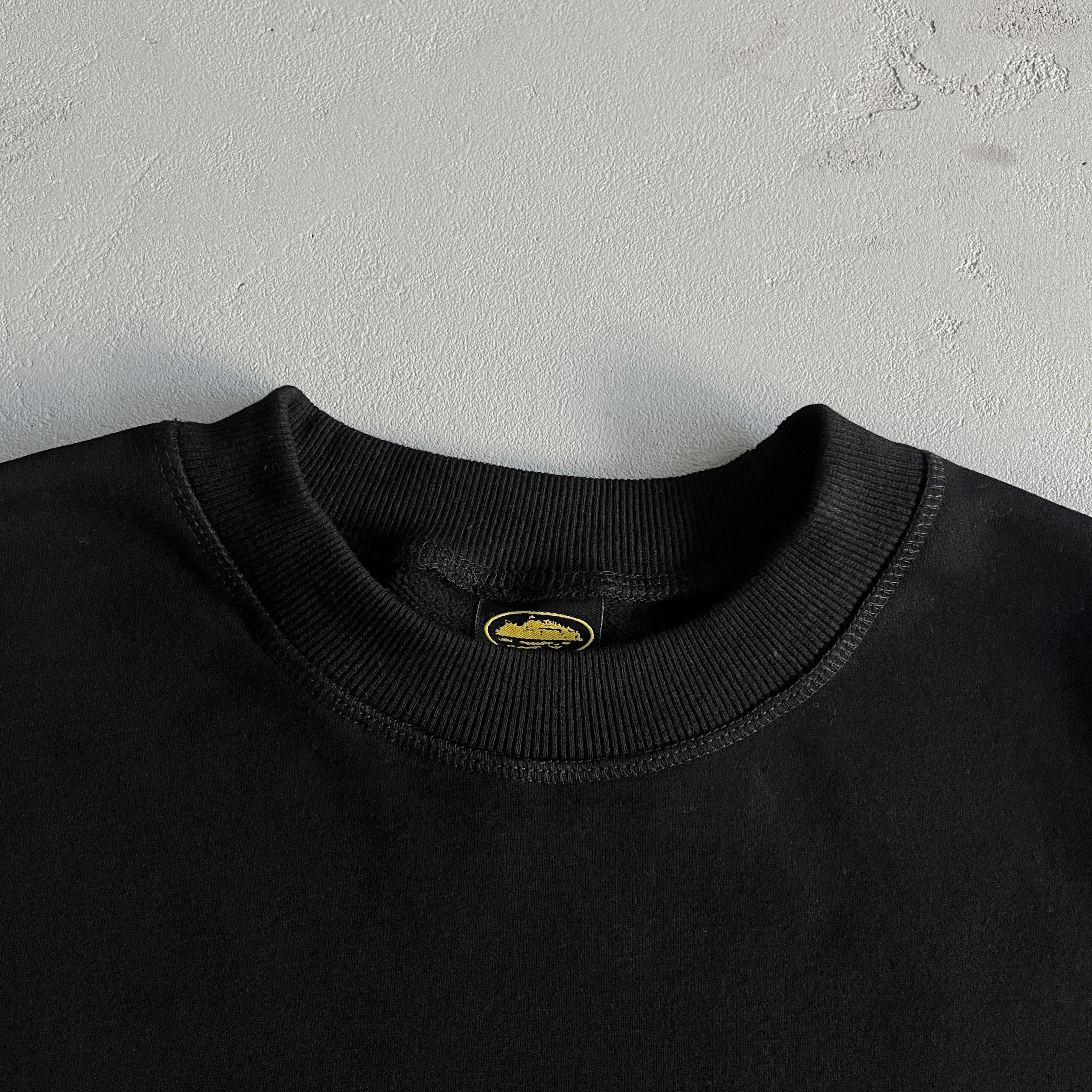 Conjunto Casaco e Calça Corteiz Alcatraz Basic Crewneck