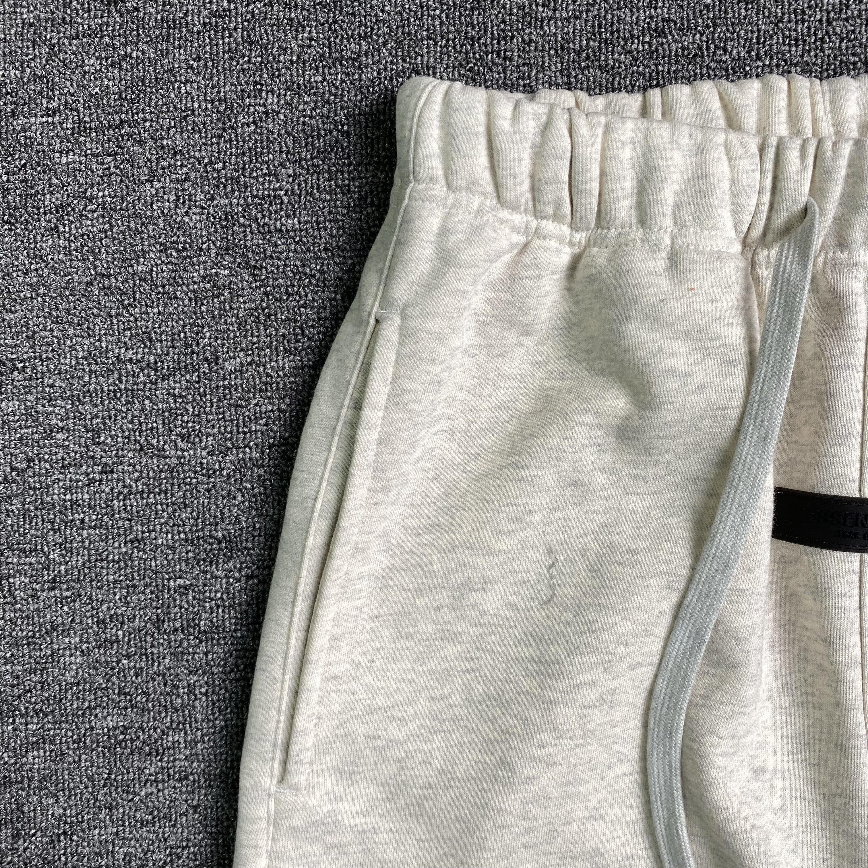 Calça Moletom Essentials Fear Of God