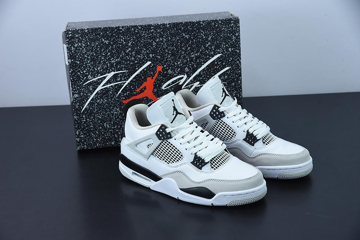 Tênis Jordan 4 Retro Military Black