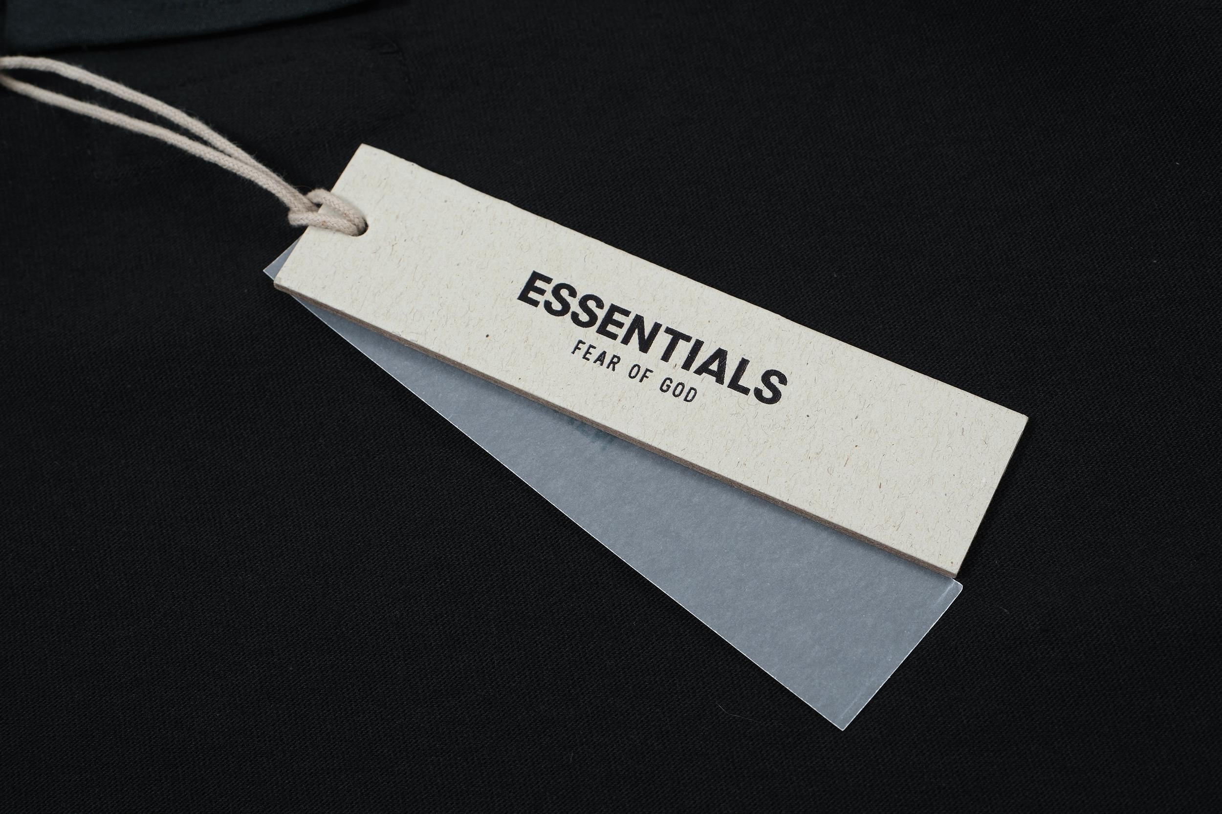 Camiseta  Fear Of God Essential Logo FOG