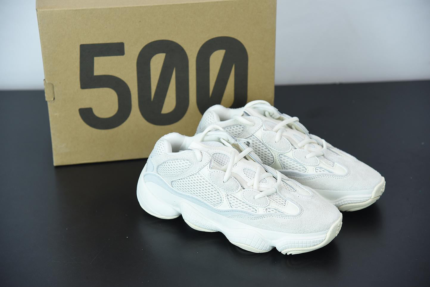 Tênis Yeezy 500 Bone White