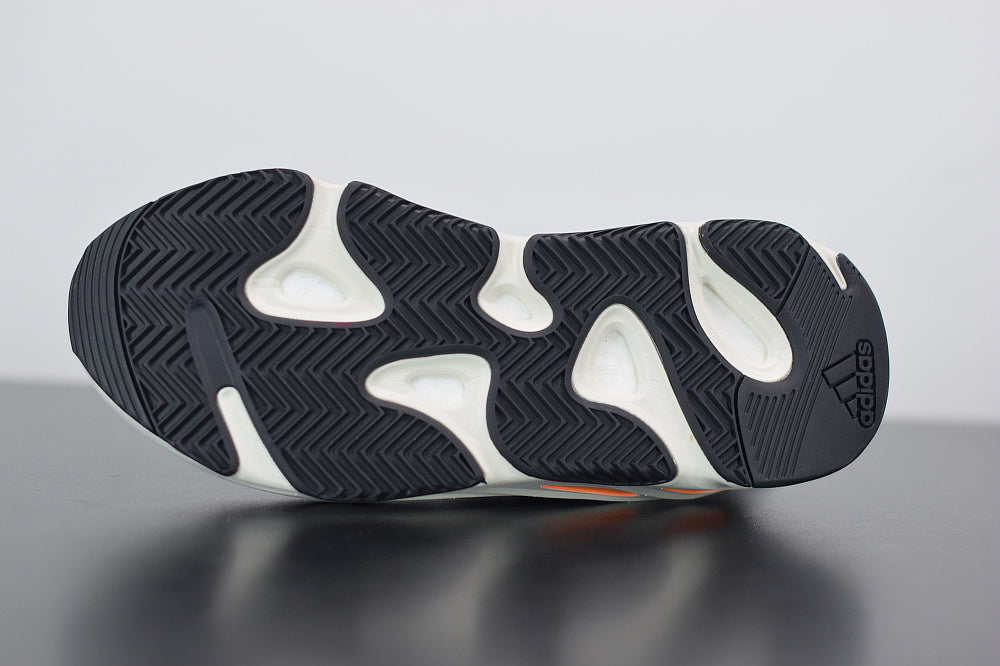 Tênis Yeezy Boost 700 Wave Runner (2017/2023)