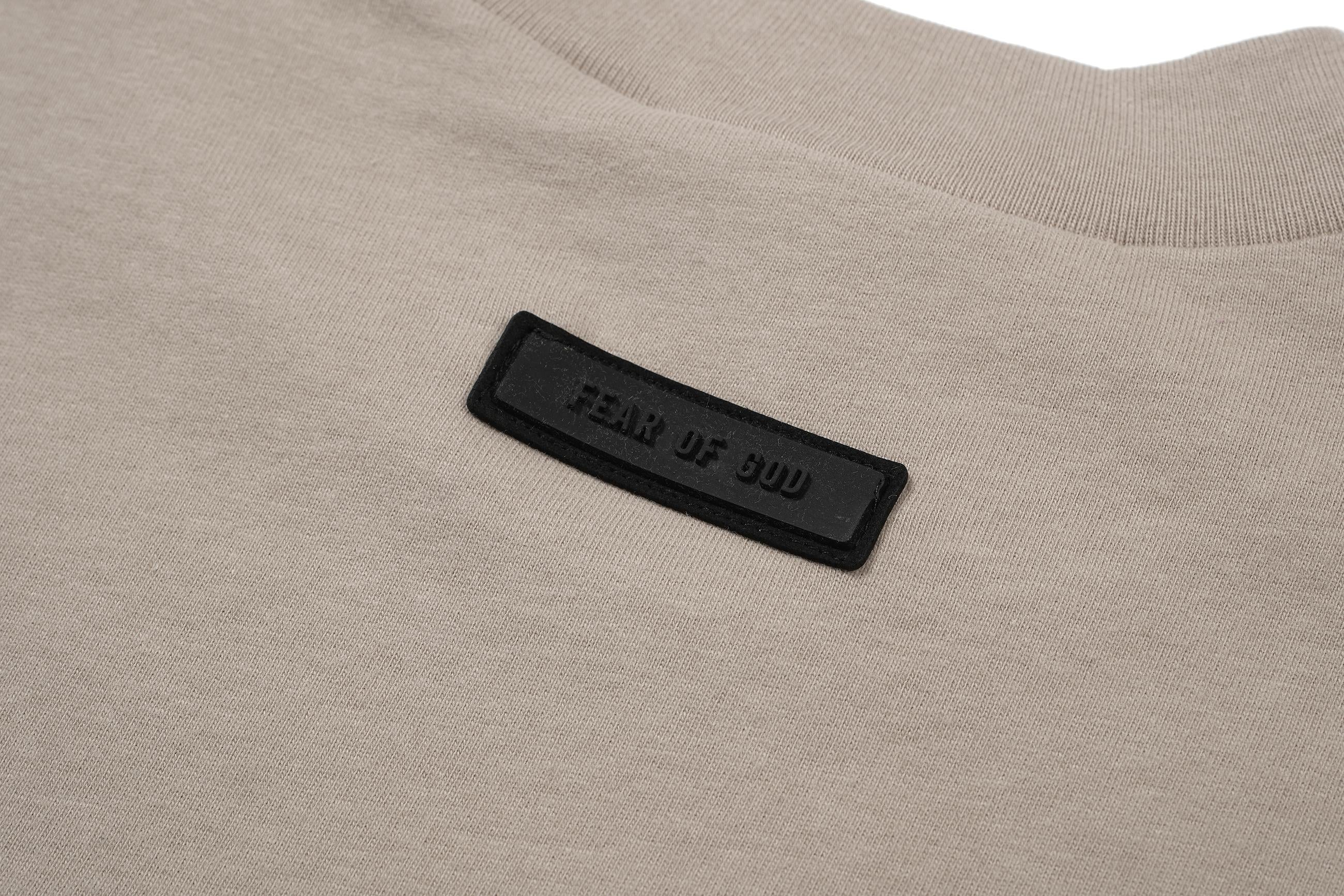 Camiseta  Fear Of God Essential Logo FOG