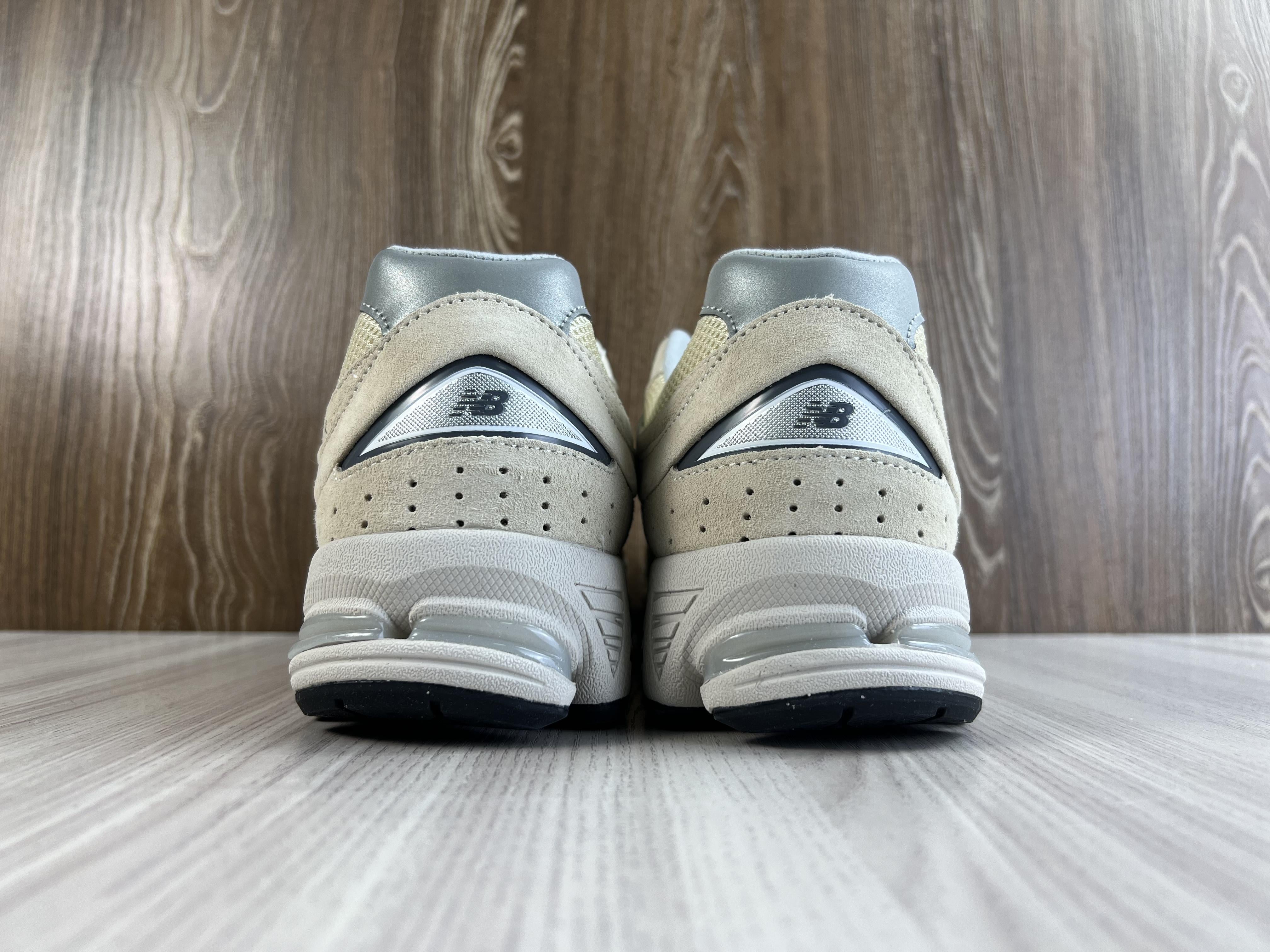 Tênis New Balance ML2002RE