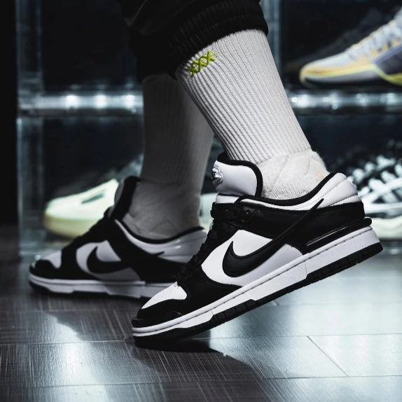 Tênis Nike Dunk Low Twist Panda