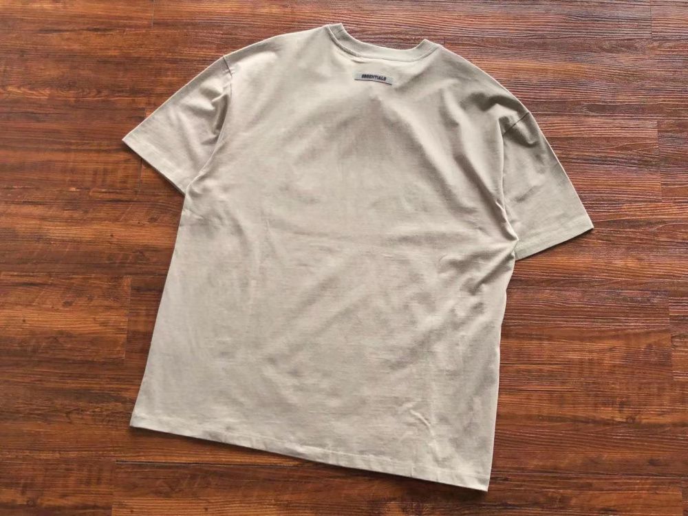 Camiseta Cream Fog Essentials