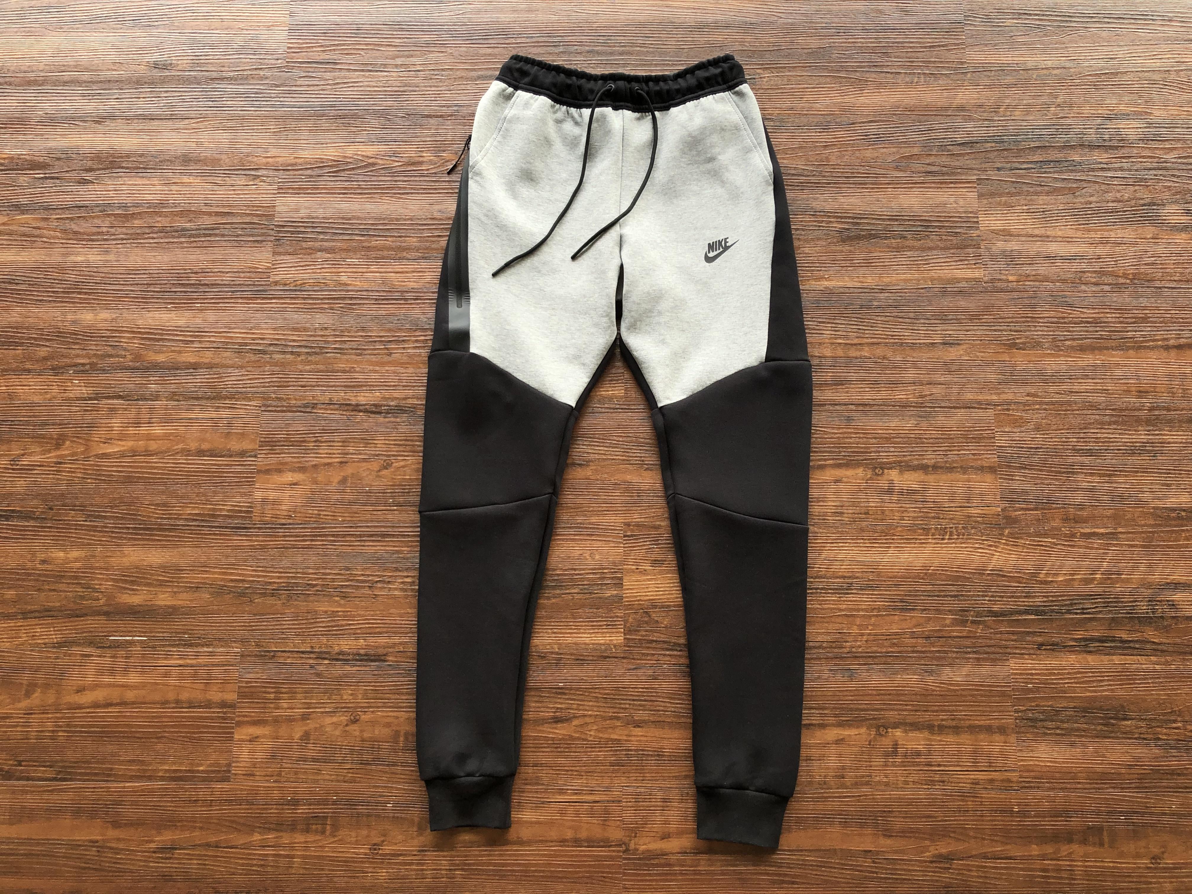 Conjunto Tech Fleece Black / Grey