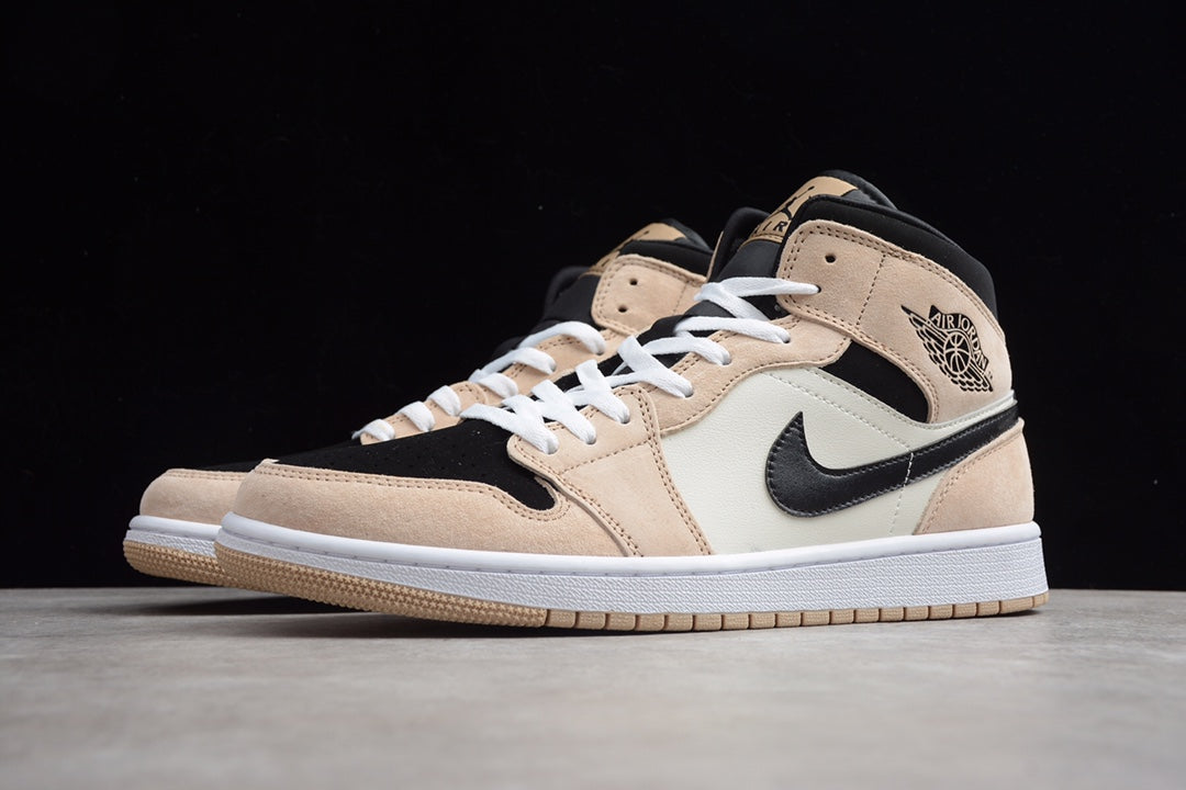 Tênis Jordan 1 Mid Barely Orange (w)