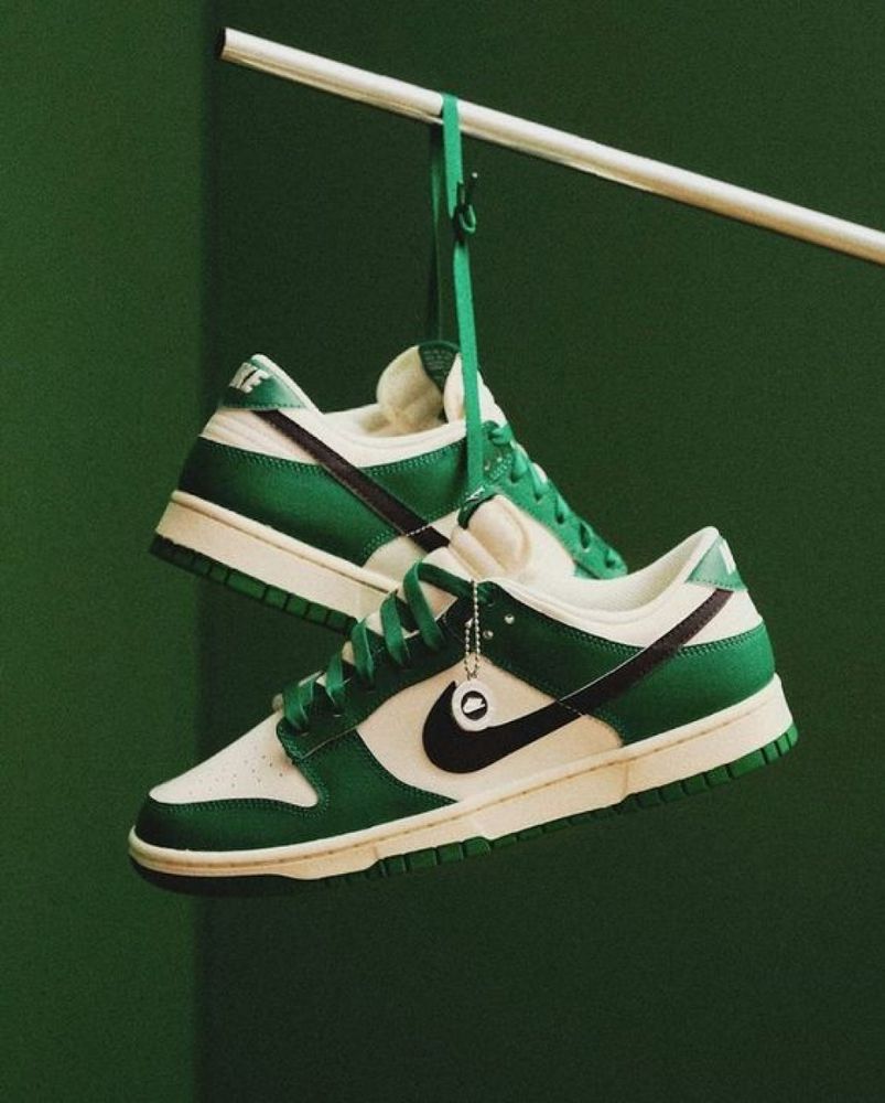 Tênis Nike Dunk Low SE Lottery Pack Malachite Green