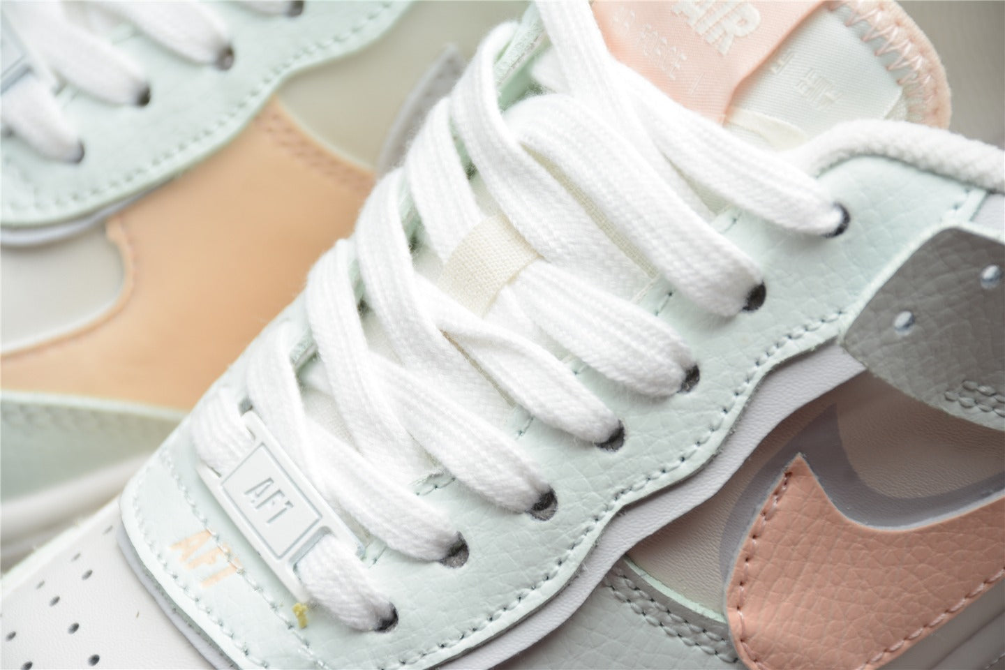 Tênis Nike Air Force 1 Shadow Sail Barely Green (W)
