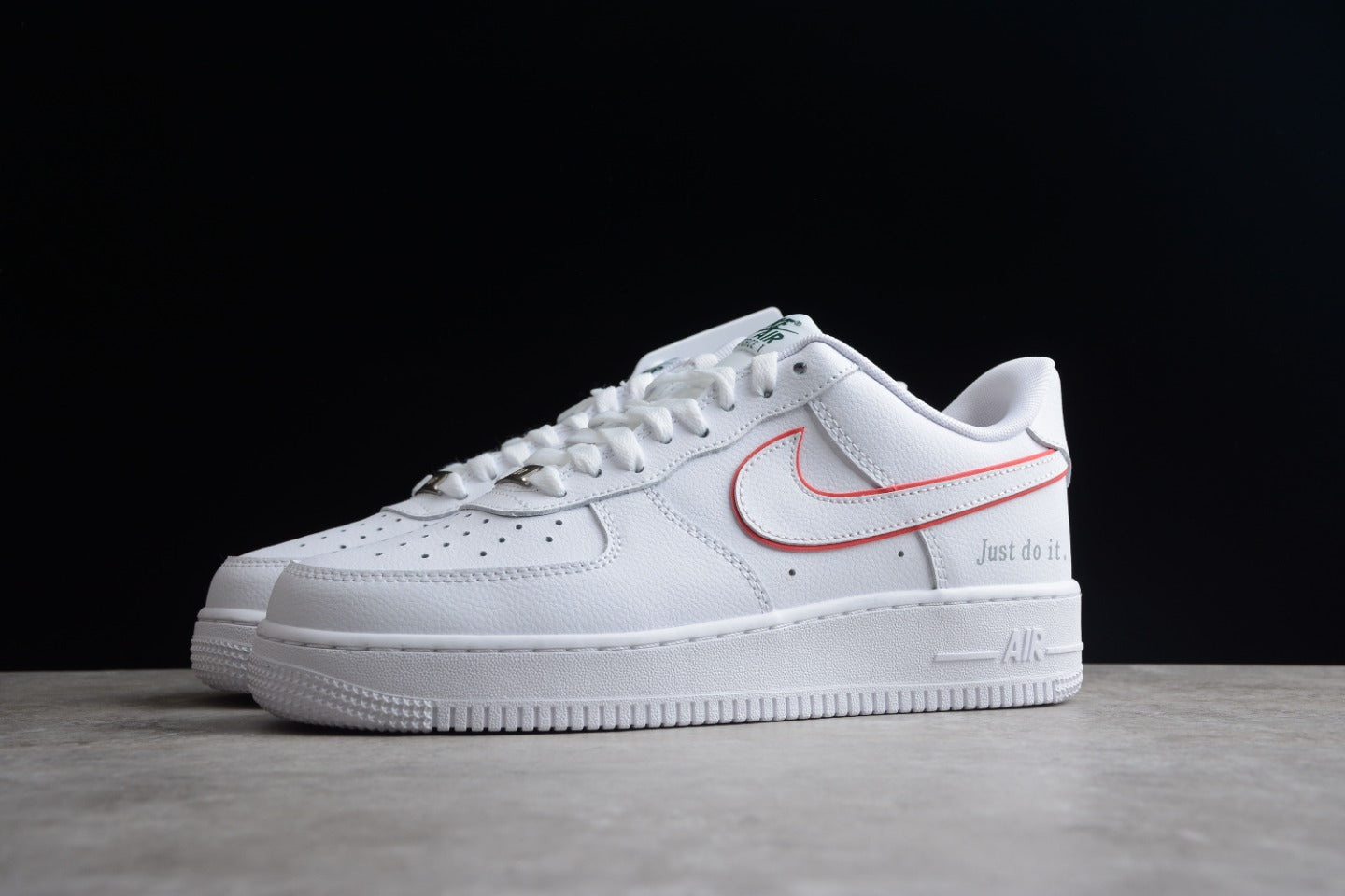 Tênis Nike Air Force 1 Low Just Do It White Noble Green Metallic Silver University Red (W)