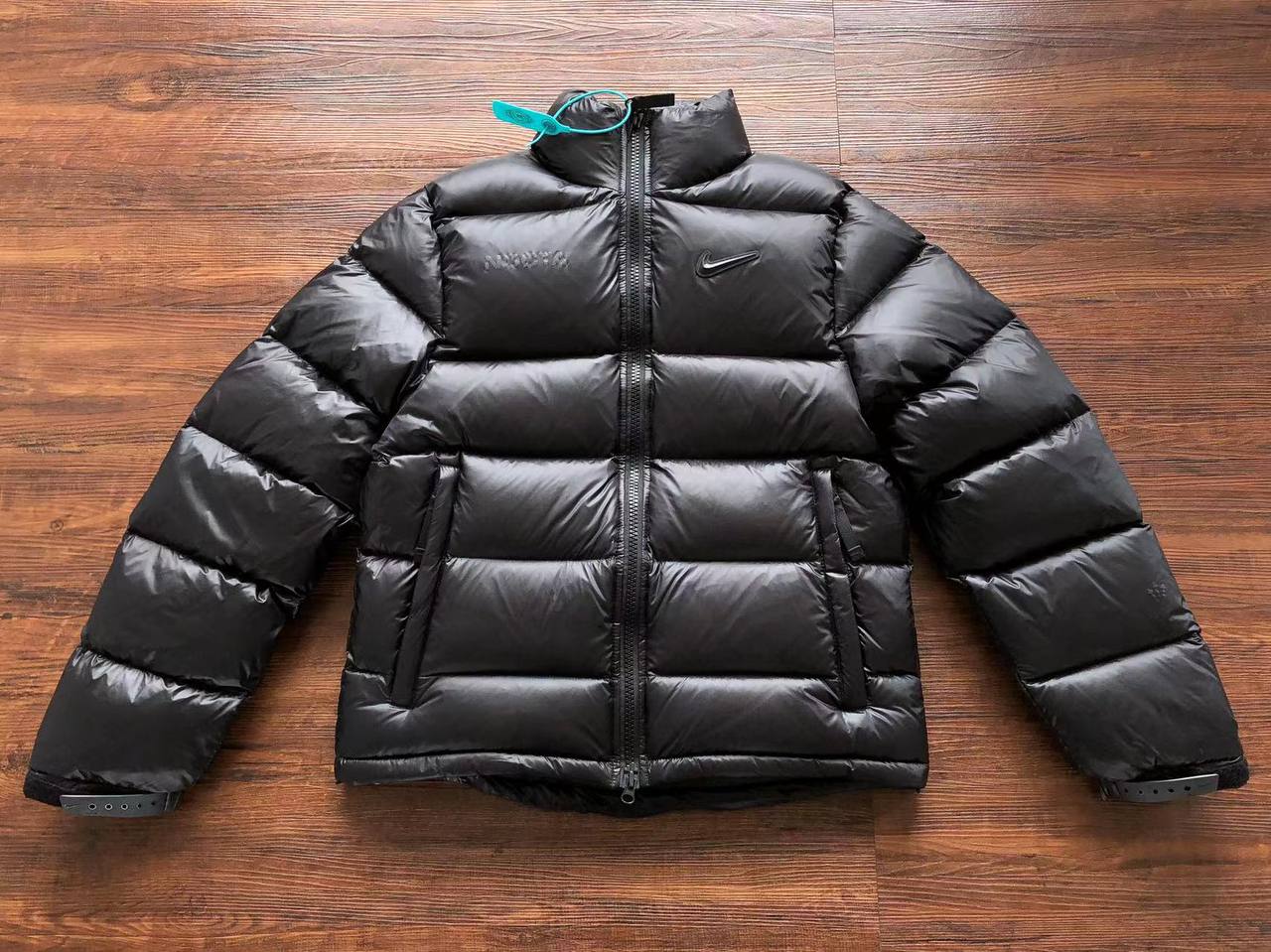 Jaqueta Nike x Drake Nocta
